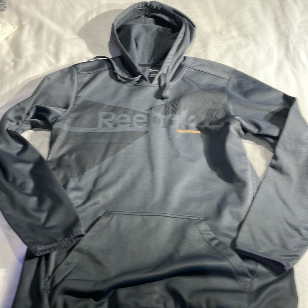 Reebok Men’s Training Hoodie Playwarm Tech Size Large